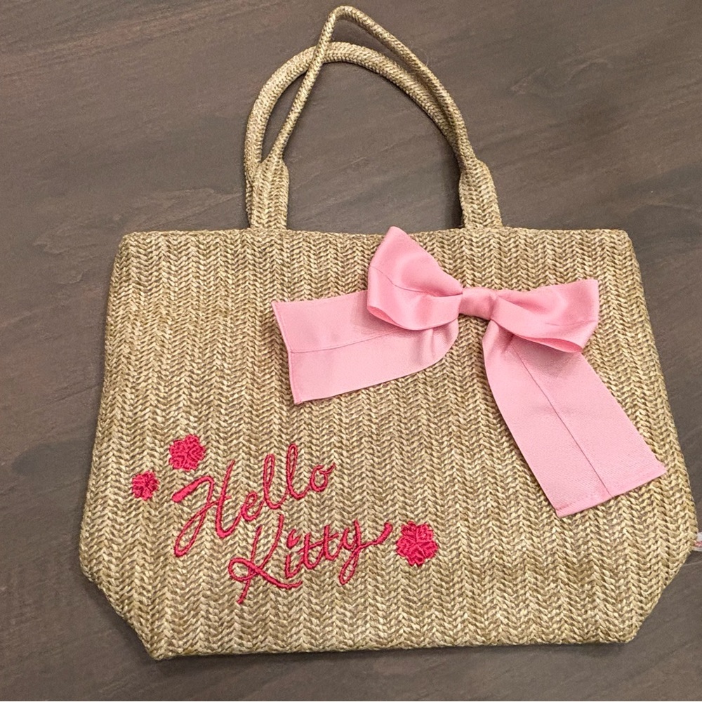 Hello Kitty Straw Tote